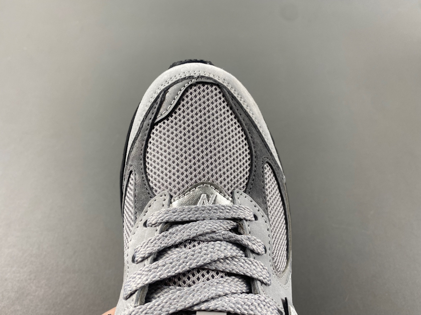 New Balance 2002R M2002RC1