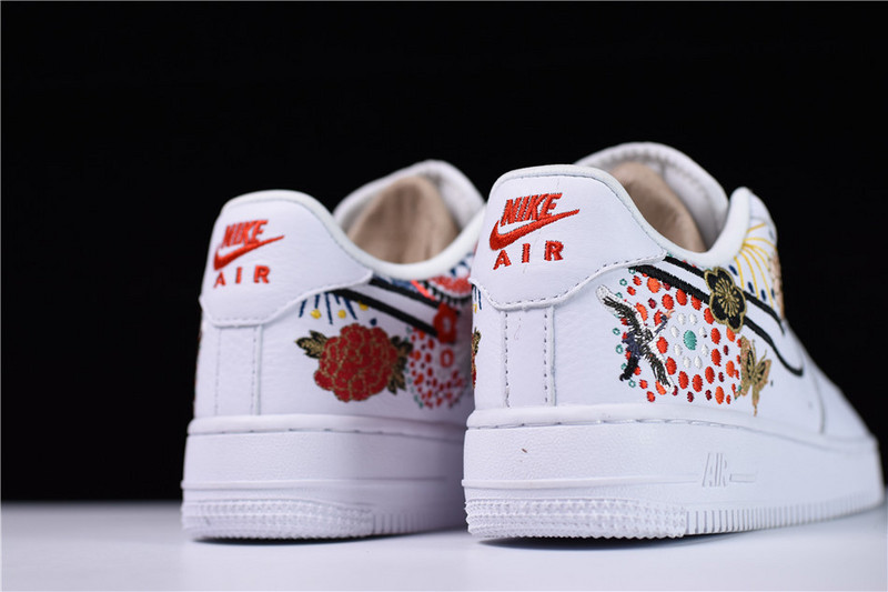 Nike Air Force 1 07 LNY QS Lunar New Year White Flowers WOMENS AJ8298-100
