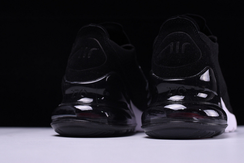 NIKE AIR MAX 270 FLYKNIT “BLACK/WHITE” AH6803-001