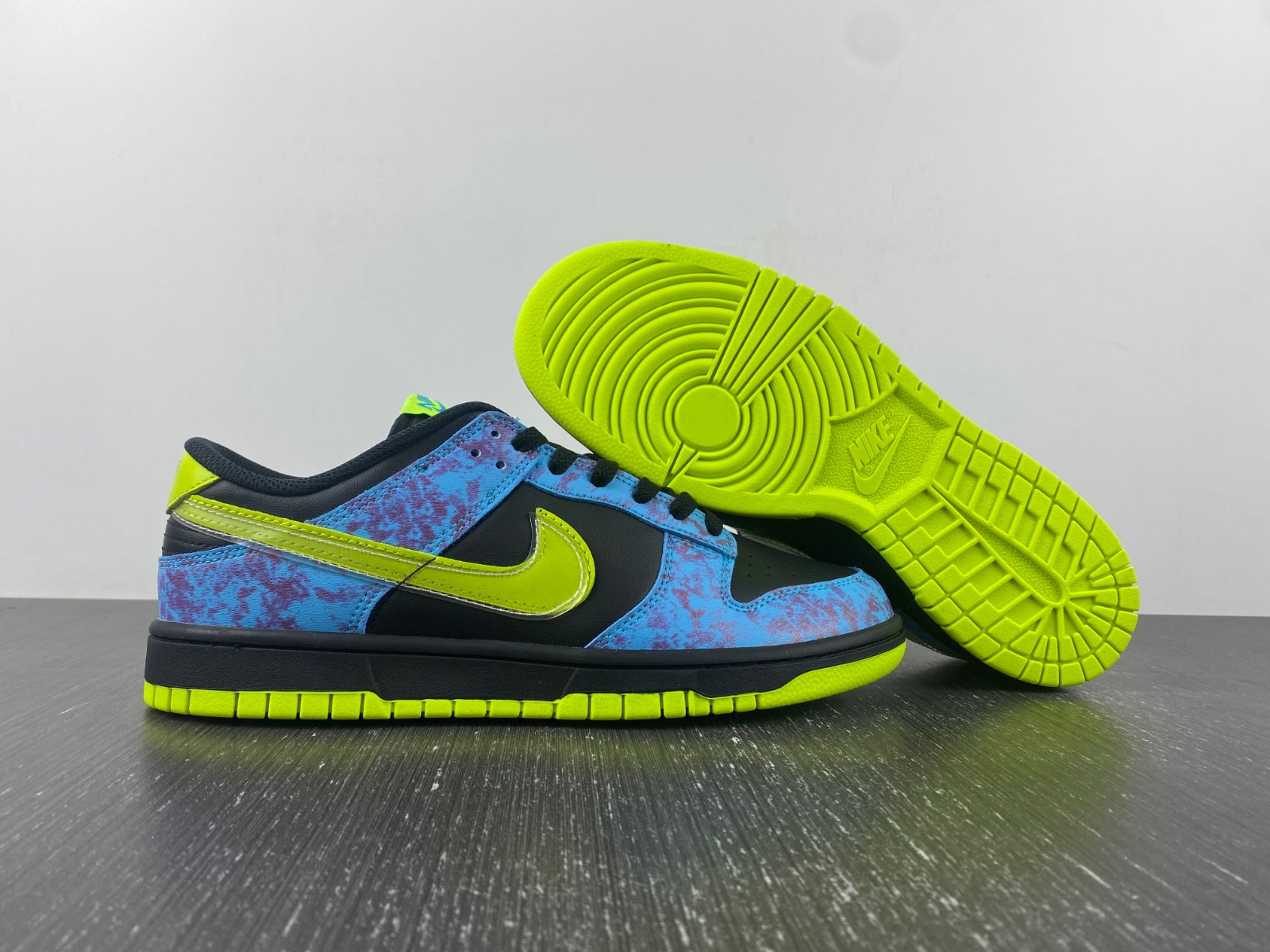 Nike Dunk Low GS “Acid Wash” DV1694-900