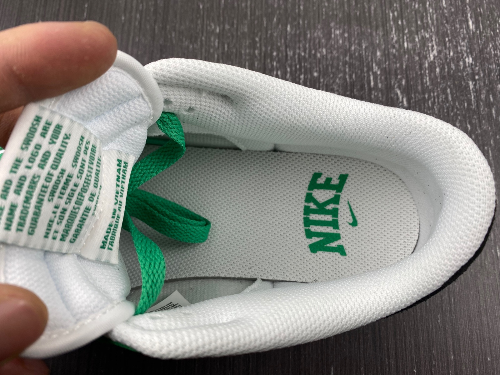 Nike Dunk Low Celtics FN3612-300