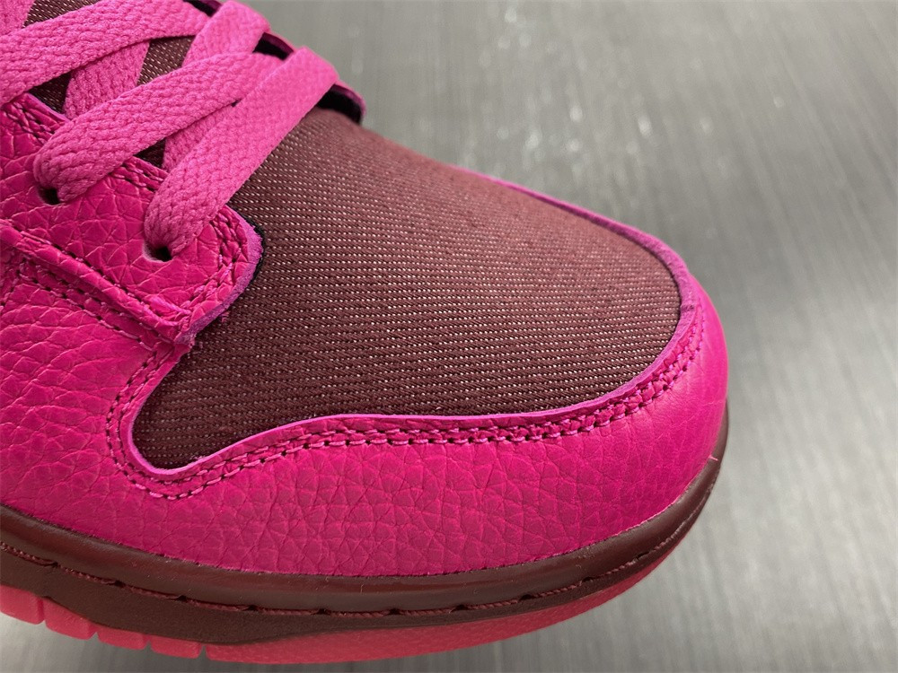 Nike Dunk Low WMNS “Valentine’s Day” DQ9324-600
