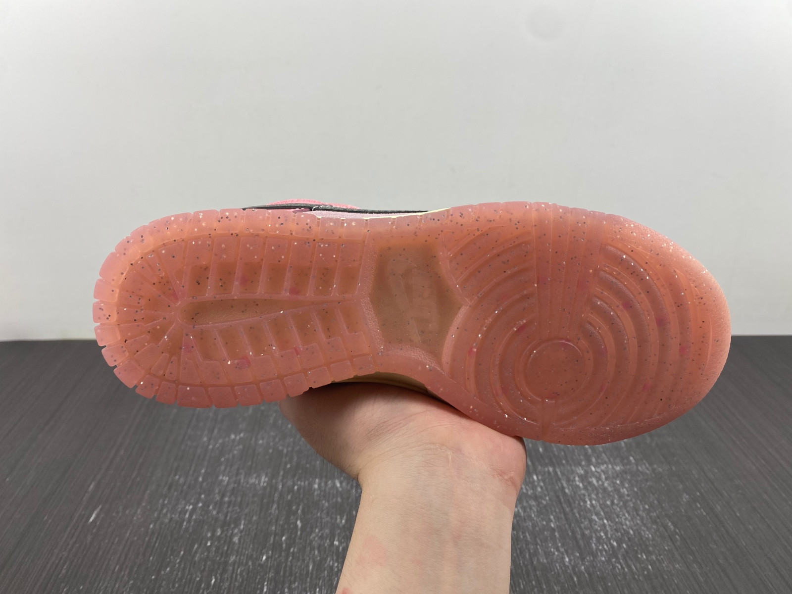 Nike Dunk Low “Barbie” FN8927-621