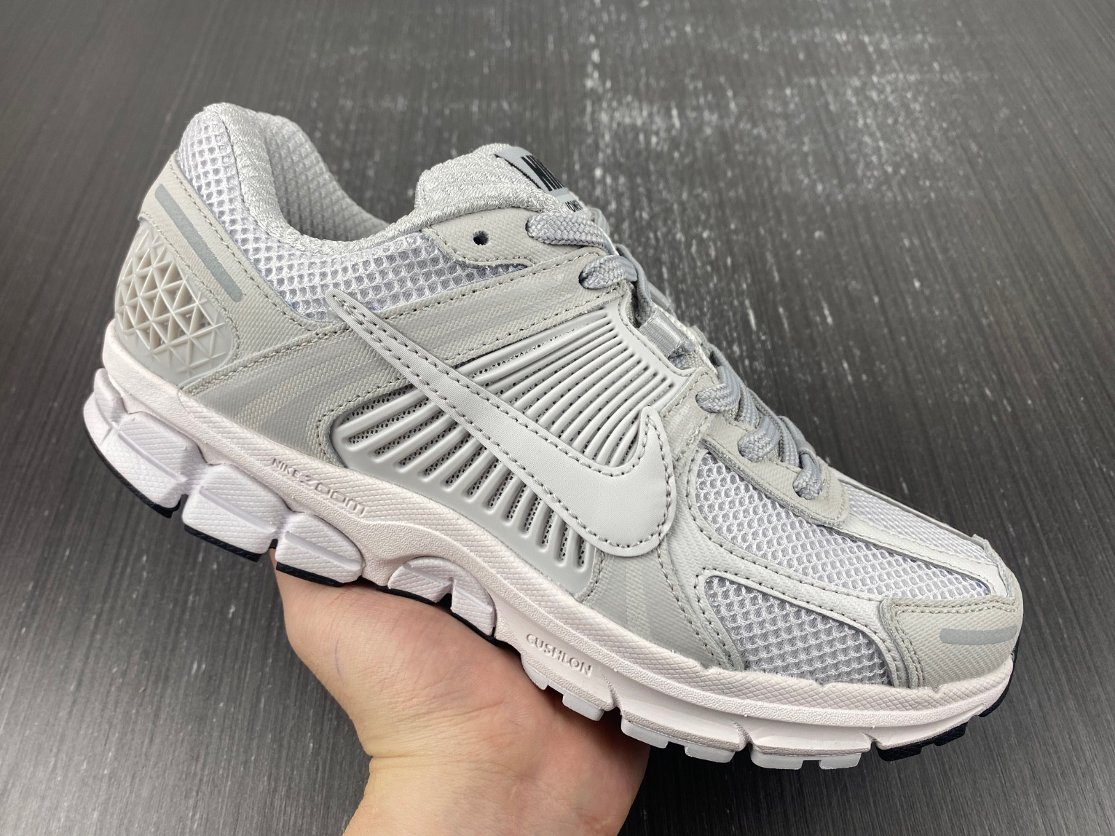 Nike Zoom Vomero 5 BV1358-001