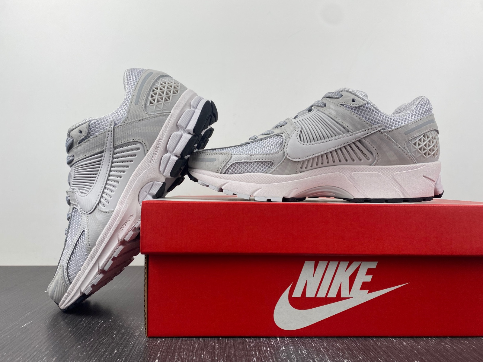 Nike Zoom Vomero 5 BV1358-001