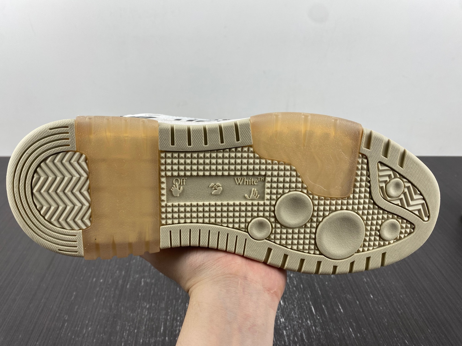 Off White GYM Sneaker