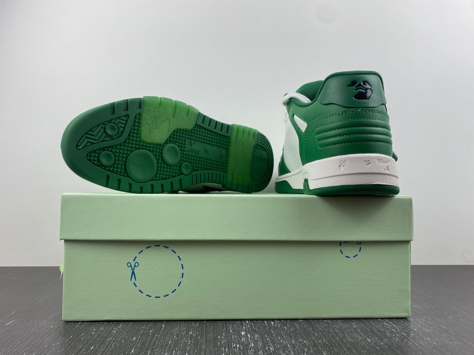 Off White GYM Sneaker