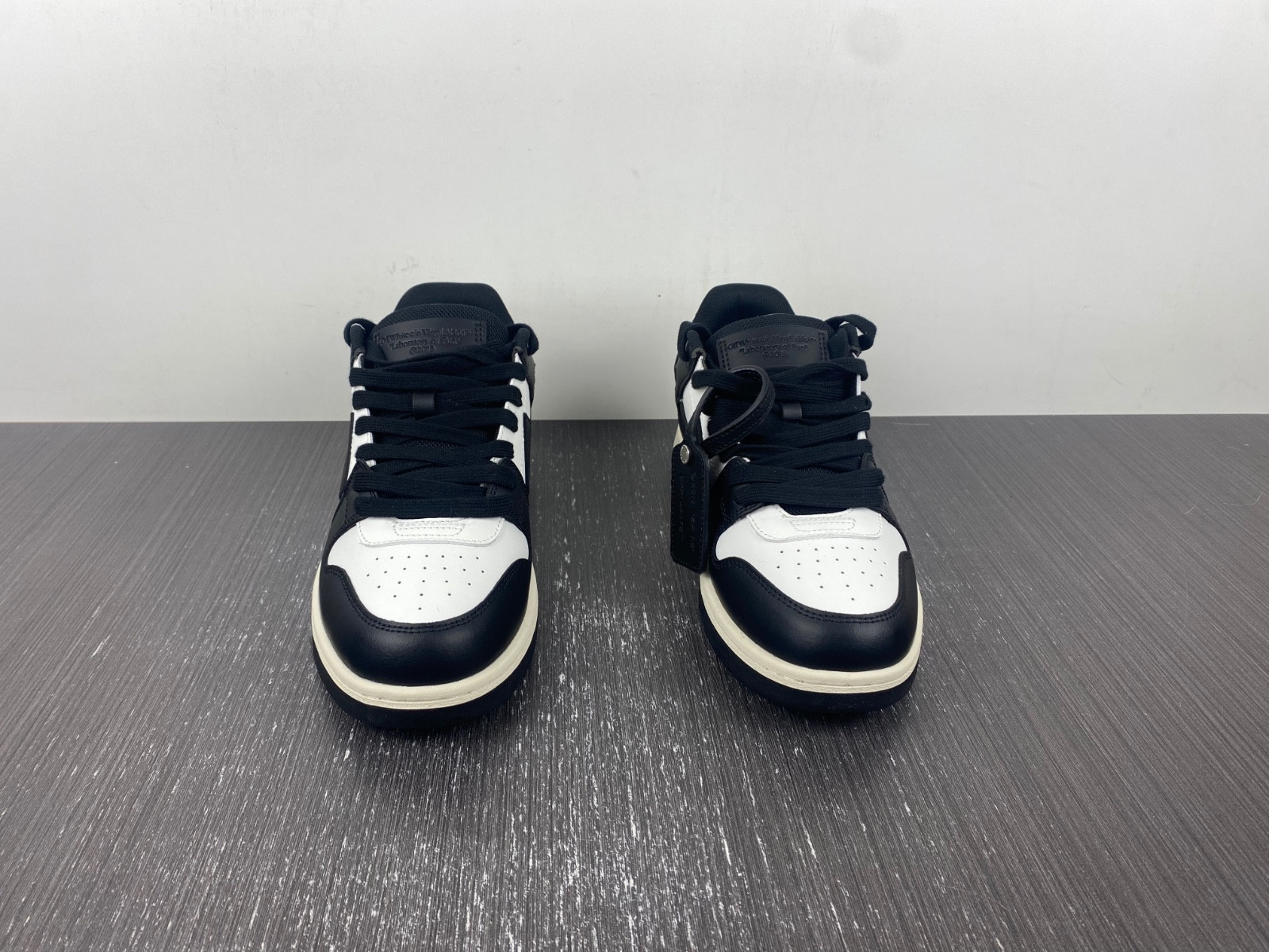 Off White GYM Sneaker