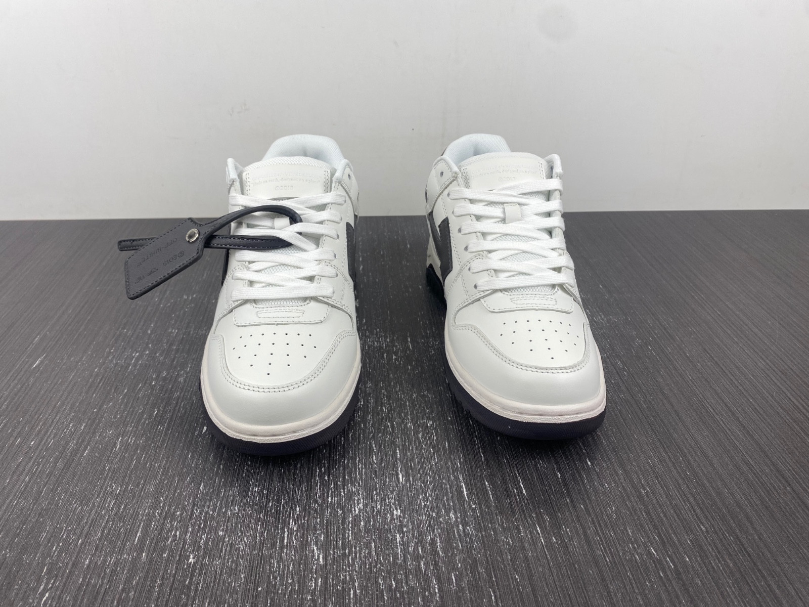 Off White GYM Sneaker