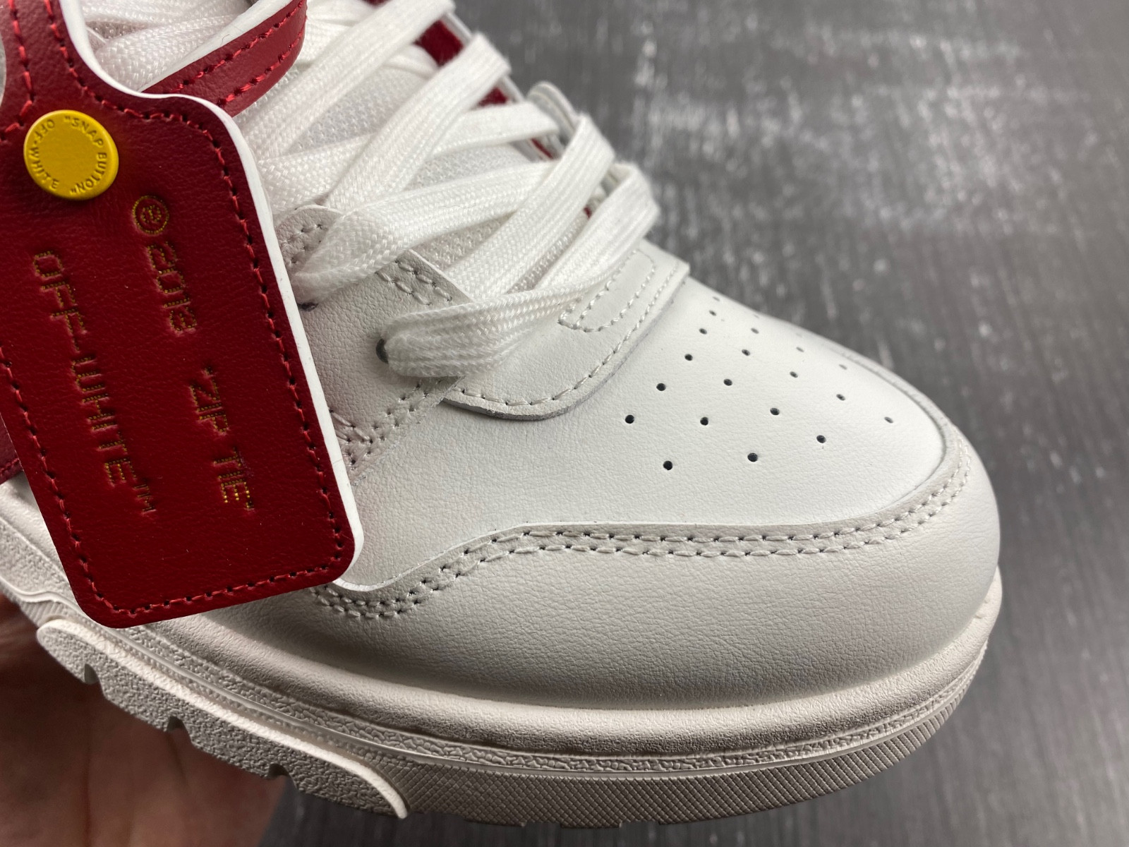 Off White GYM Sneaker