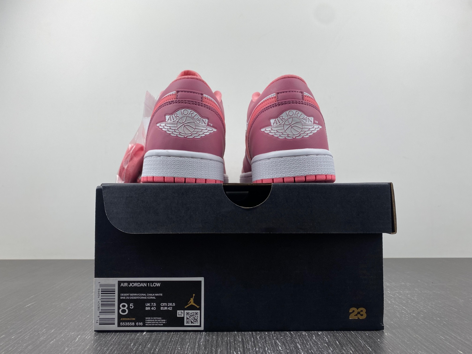 Air Jordan 1 Low 553558-616