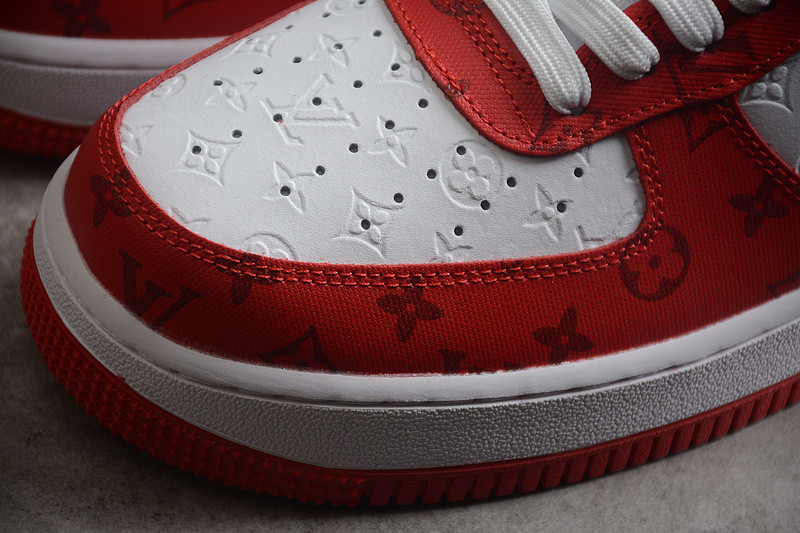 AIR FORCE 1 LOW RED/WHITE LA2314-102