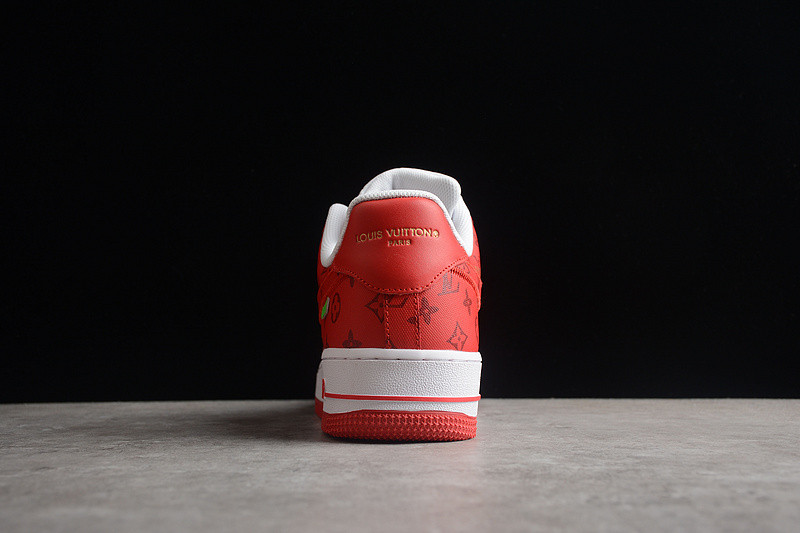 AIR FORCE 1 LOW RED/WHITE LA2314-102