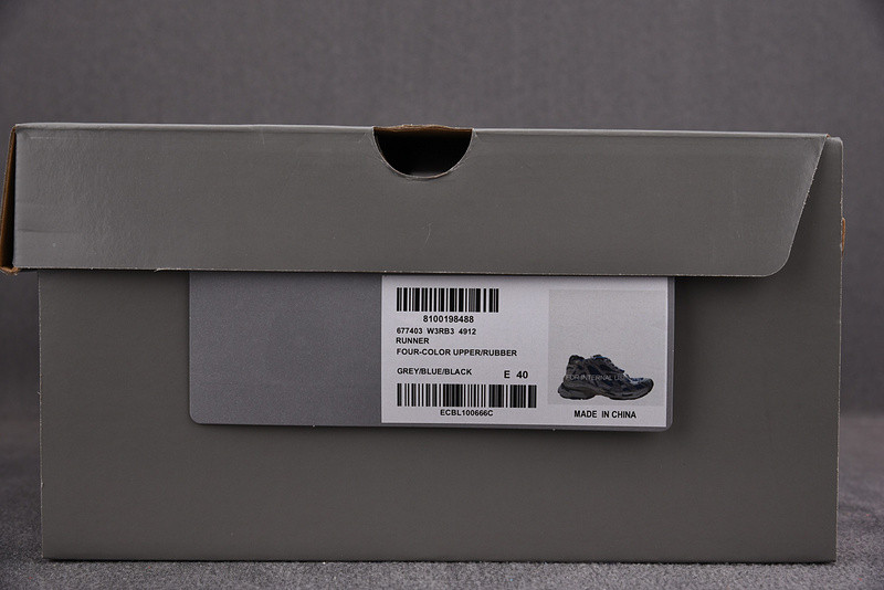 Ba*len*cia*ga runner 677403 w3rb3 4912