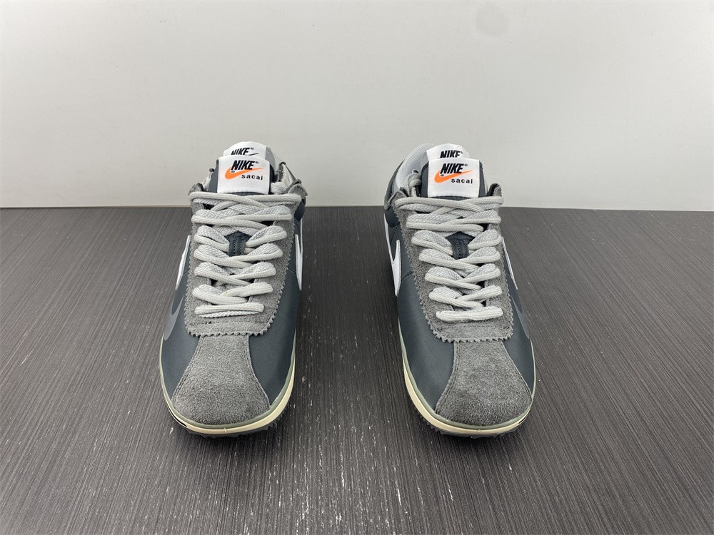 Sacai x Nk Zoom Cortez 4.0 DQ0581-001