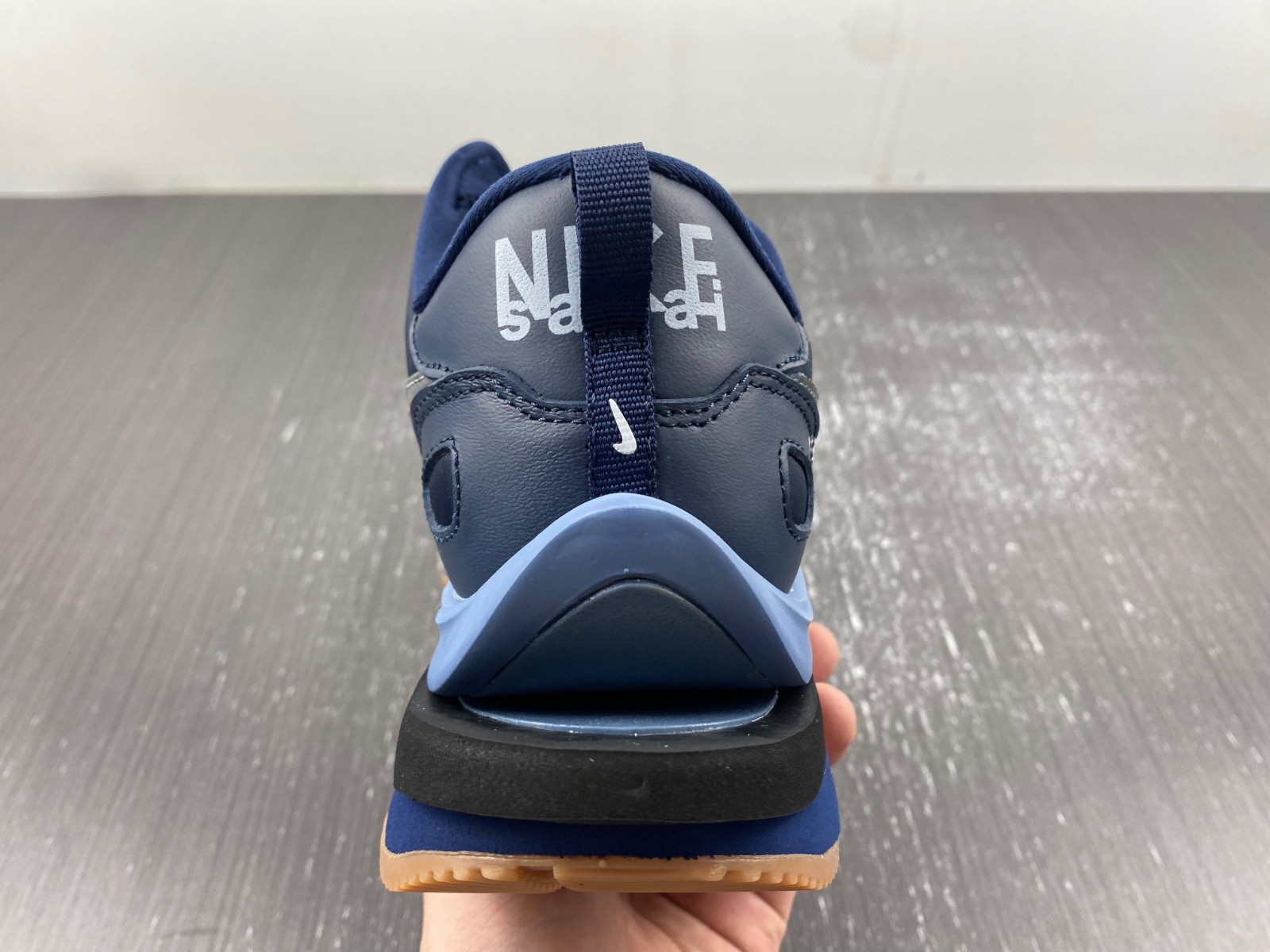 Sacai x Nike DD1875-700