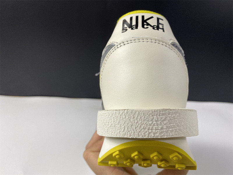 Undercover x Sacai x Nike LDWaffle DJ4877-001