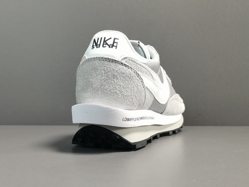 Fragment Design xSacai xNike LDWaffle "Light Smoke Grey"DH2684-001