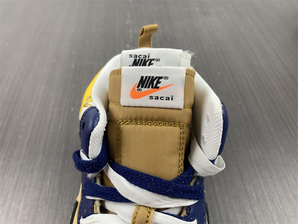 Nike Vaporwaffle sacai Jean Paul Gaultier Sesame Blue  DH9186-200