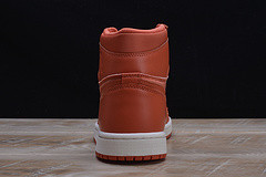 2018 Air Jordan 1 Retro High OG Vintage Coral/Sail 555088 800