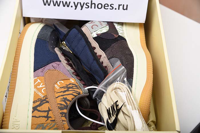 AIR FORCE 1 LOW TRAVIS SCOTT CACTUS JACK - CN2405-900