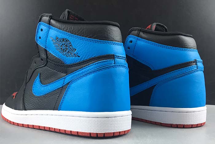 AIR JORDAN 1 HIGH WMNS UNC CHICAGO CD0461-046