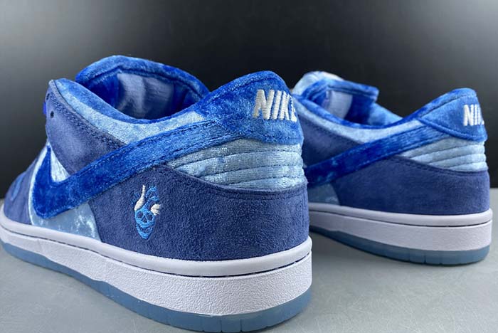 Strangelove x NK Sb Dunk Low 2020 CT2552-400