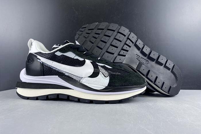 Sacai x Nike Pegasua Vaporfly Black White CI9928 001