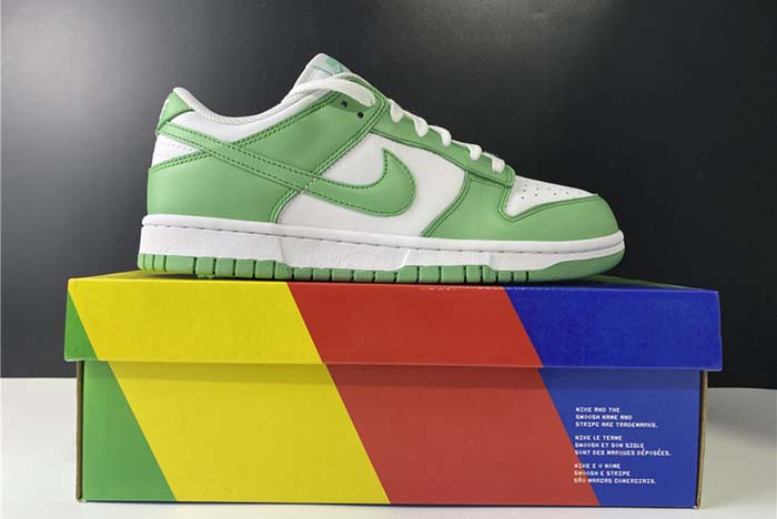 Nike SB Dunk Low Green Tender powder CU1726-188
