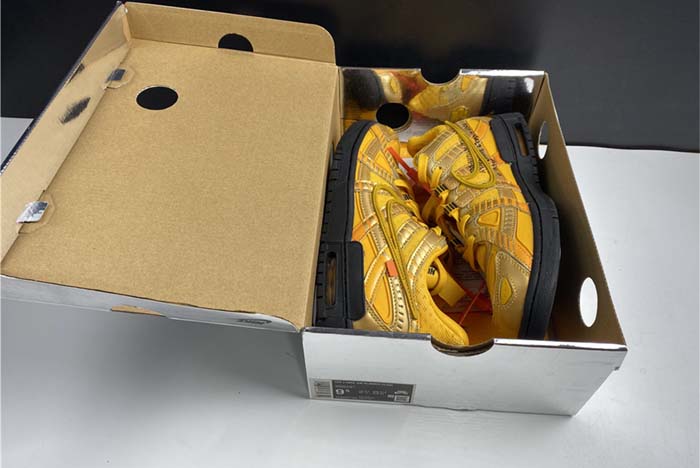 OFF-WHITE x Nike Air Rubber Dunk “University Gold” CU6015-100