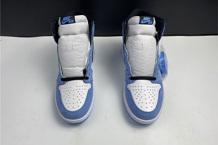 Air Jordan 1 High OG “University Blue 555088-134