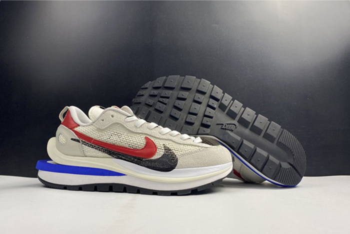 sacai x Nike VaporWaffle 3.0 CV1363-100