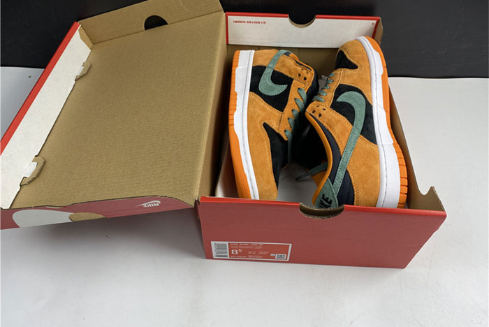 Nike Dunk Low SP “Ceramic” DA1469-001