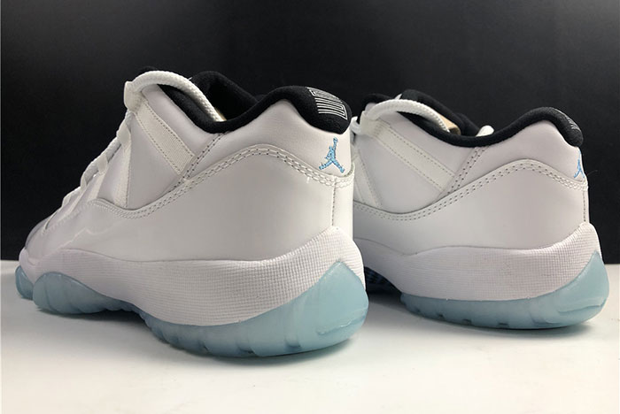 Air Jordan 11 Low”Legend Blue“ AV2187-117