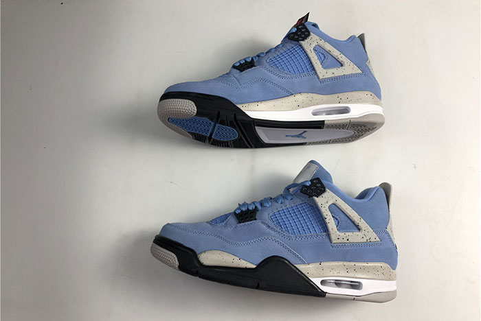 Air Jordan 4 retro university blue CT8527-400