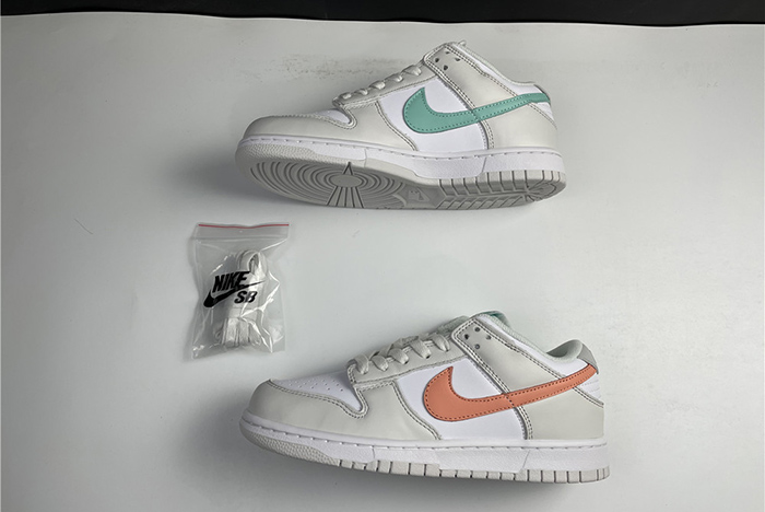 Nike Dunk Low CW1590-101