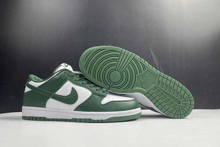 Nike Dunk Low “Team Green” DD1391-101