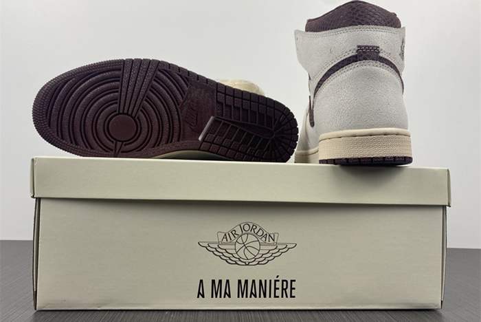 A Ma Maniere x Air Jordan 1 High OG DO7097-100