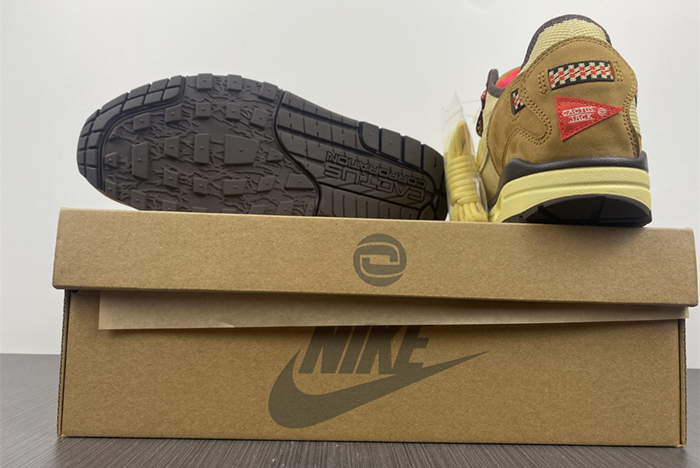 travis scott x nike air max 1 colorway has surF**ed do9392-701