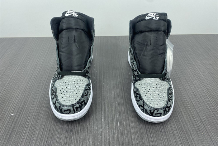 AJ1 Air Jordan 1 High OG “Rebellionaire” 555088-036