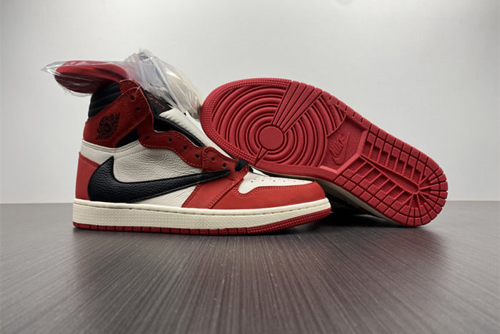 JORDAN 1 RETRO HIGH TRAVIS SCOTT CD4487-100 red