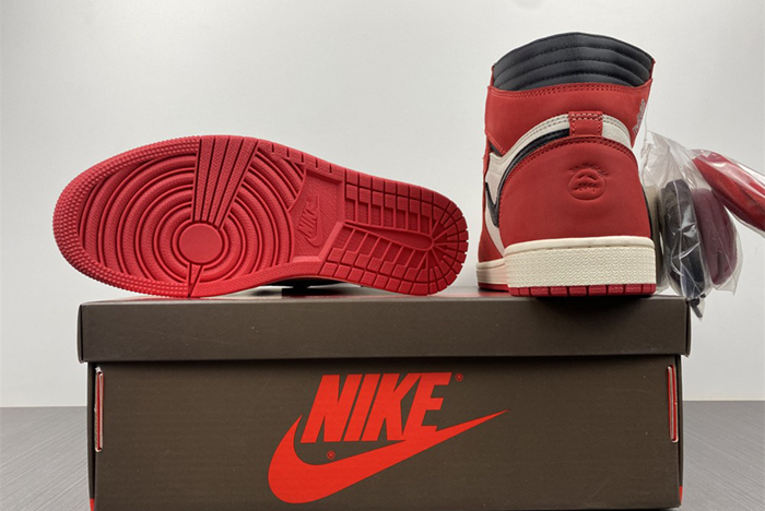 JORDAN 1 RETRO HIGH TRAVIS SCOTT CD4487-100 red