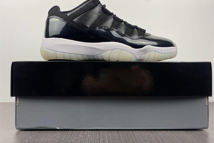 The Air Jordan 11 Low "72-10" Expect to Release Next Year AV2187-001