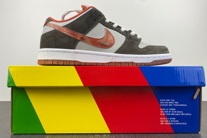 Nike SB Dunk Low Pro DH7782-001
