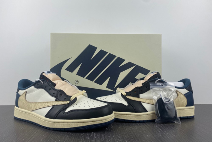 Travis Scott x Air Jordan 1 Low OG AJ1 DM7866-400