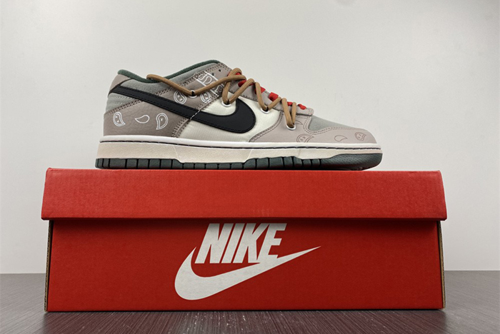 Nike Dunk Low RETRO DH0957 100
