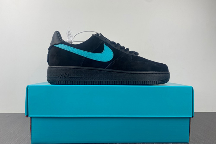nike air force 1 low sp T*f*ny and co. dz1382-001