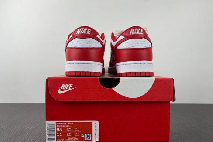 Dunk Low SP CU1727-100