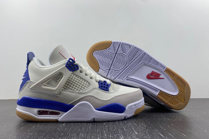 Nike SB x Air Jordan 4 ‘Pine Green’ DR5415-107