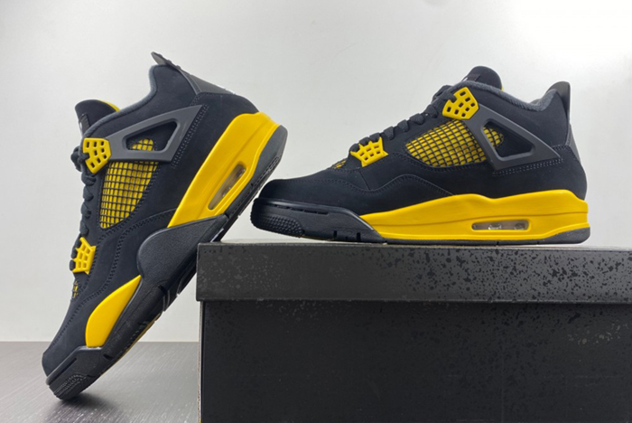 Air Jordan 4 DH6927-017